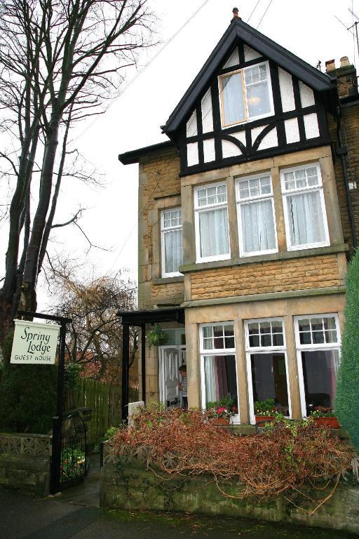 Spring Lodge Harrogate Exterior foto